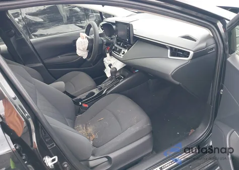 2022 Toyota Corolla Le z USA, uszkodzony, nr VIN JTDEPMAE6NJ231277